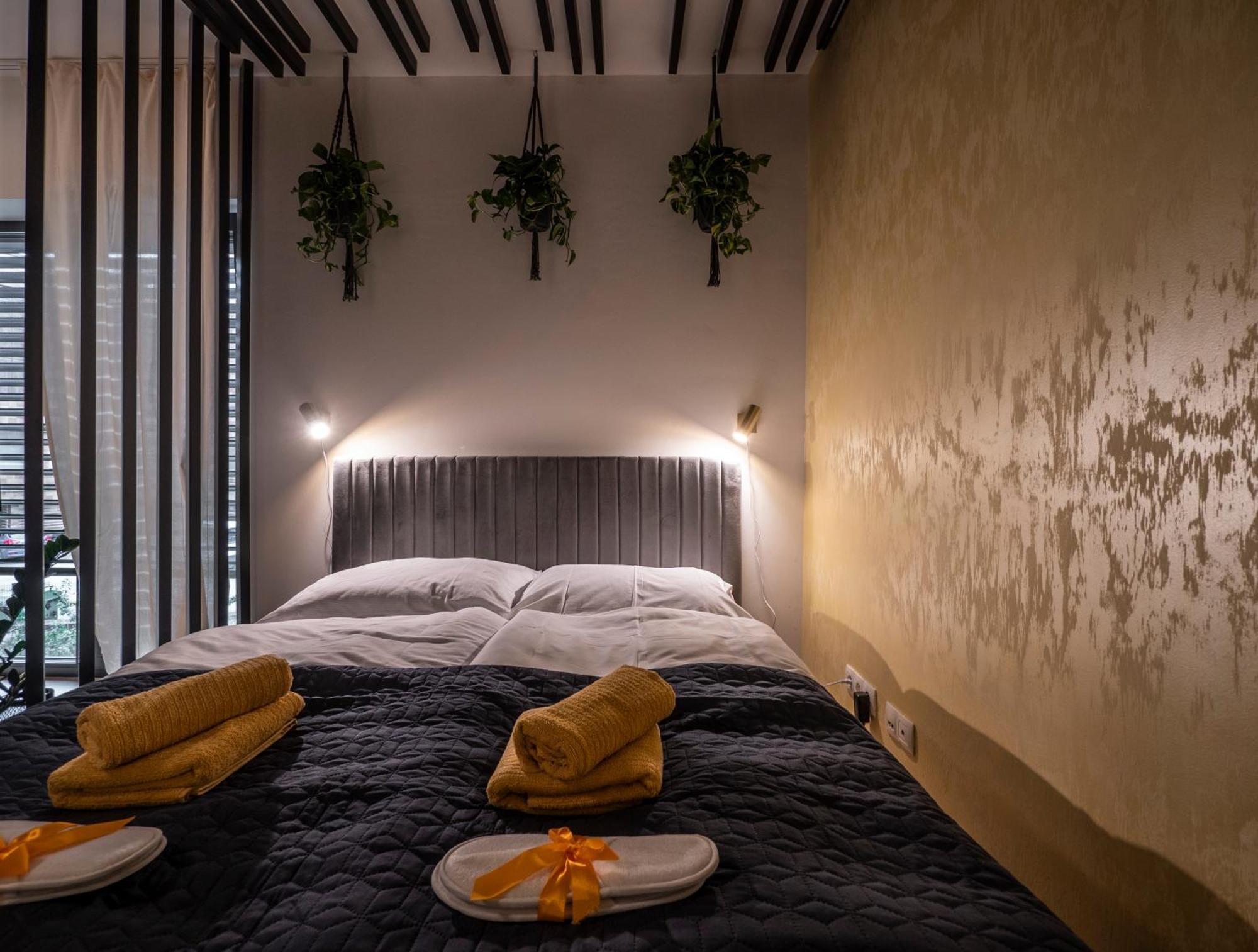 B10 Business Apartments ジリナ エクステリア 写真